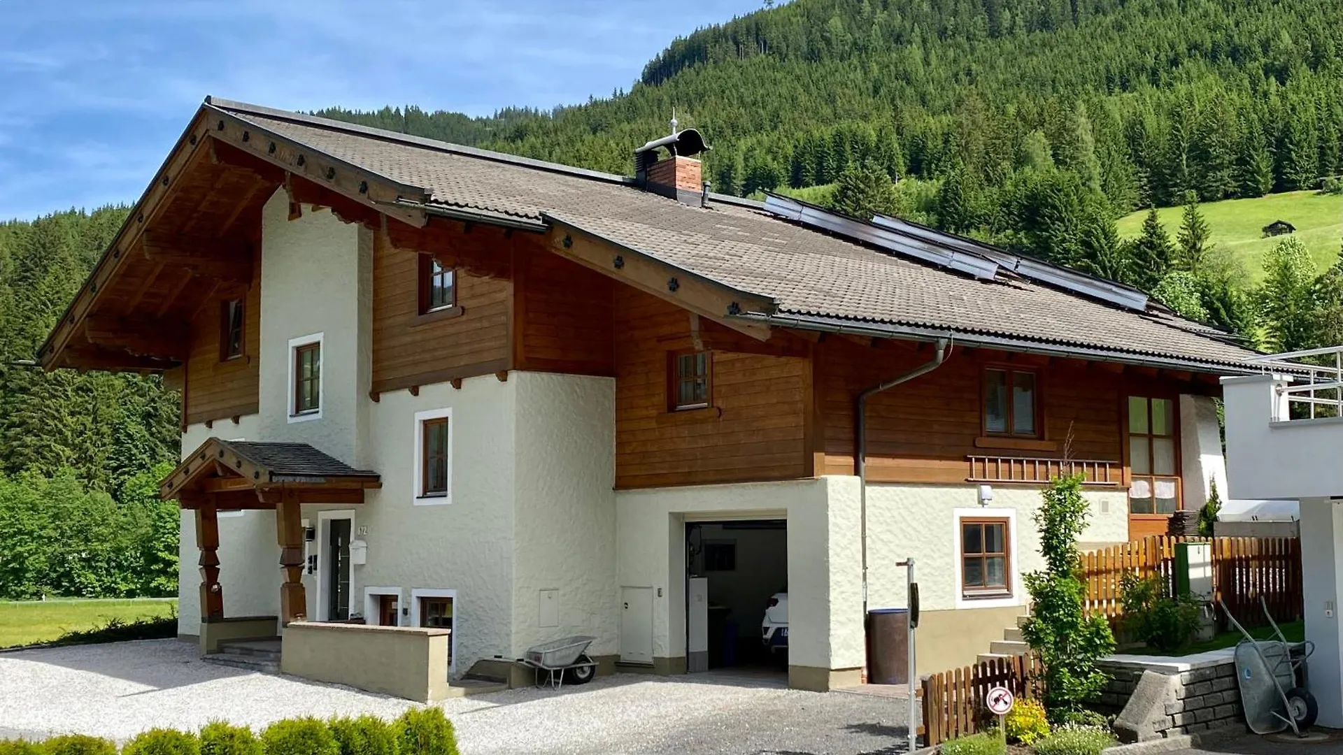 Appartements Living Saalbach by HolidayFlats24